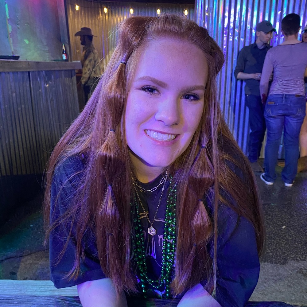 Meet your Posher, Ellie